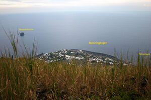 Äolische Inseln - Stromboli - Überblick Liegeplätze.jpg
