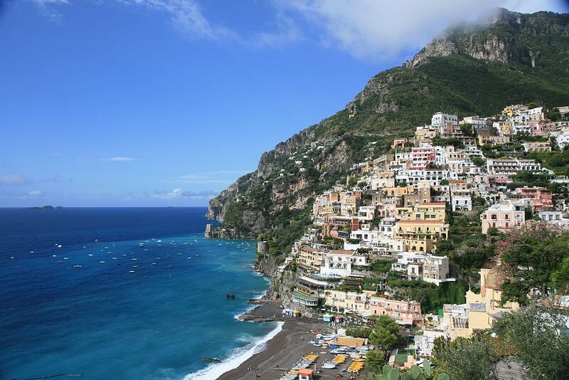 Datei:1024px-Positano-Amalfi Coast-Italy.jpg
