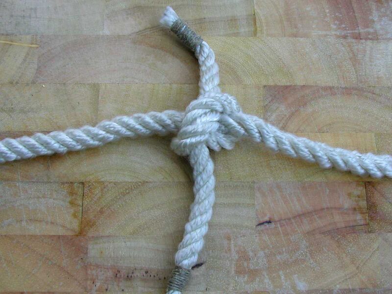 Datei:Altweiberknoten 2.JPG