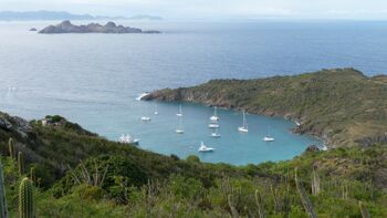Anse Colombier, St.Bartelemy - im Hintergrund Ile Fourche und St. Martin gut zu erkennen