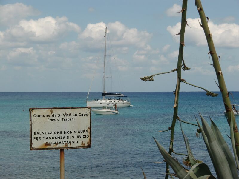 Datei:Bucht nördlich vom Hafen.JPG