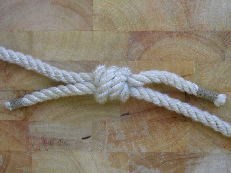 Datei:Chirurgenknoten 6.JPG