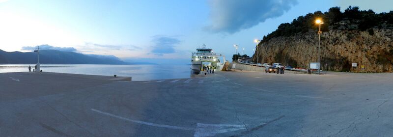 Datei:Cres Faehranleger Merag.jpg