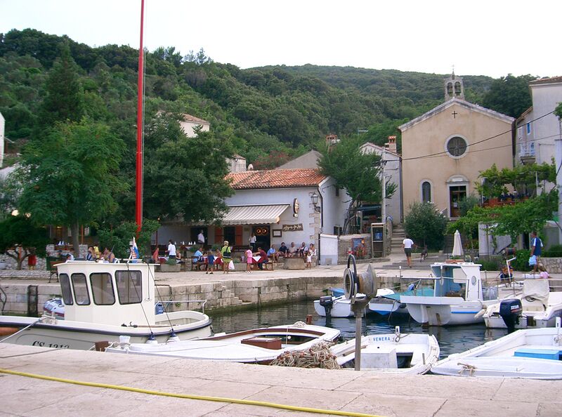 Datei:Cres Valun 3.jpg