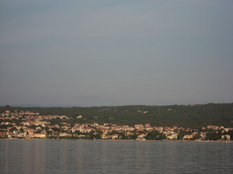 Datei:Krk Bucht Malinska.JPG