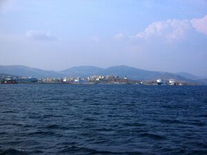 Lavrion Einfahrt.jpg