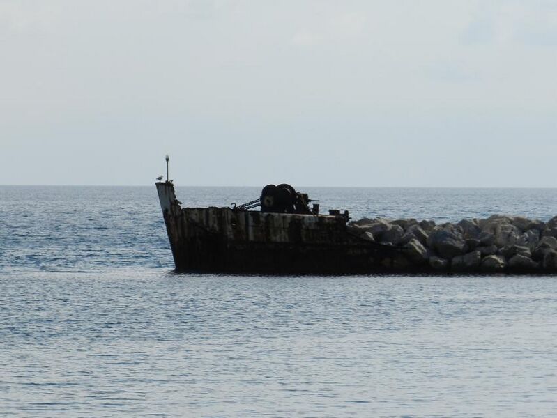 Datei:Nerezine Werft Mole.jpg