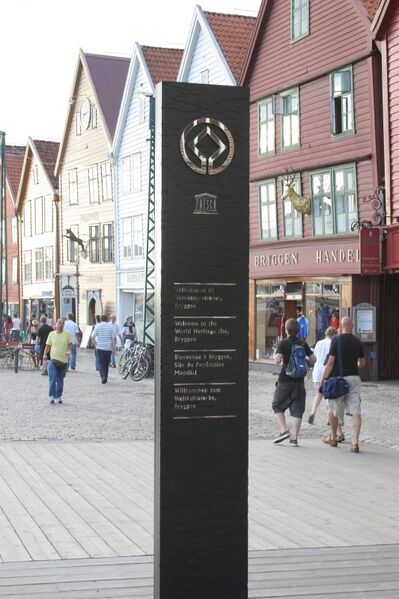 Datei:Norwegen - Bergen - Bryggen.jpg