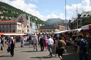 Norwegen - Bergen - Fischmarkt bei Vaagen.jpg