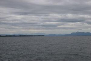 Norwegen - Bergpanorama zwischen Haugesund und Bergen.jpg