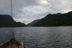 Norwegen - Einfahrt zum Lukksund (vom Norden kommend).jpg