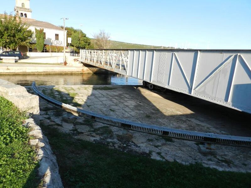 Datei:Osor Bruecke.jpg