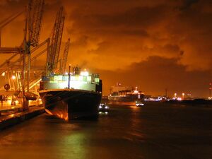 Rotterdam harbour by night.jpg