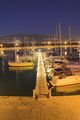 Die Marina bei Nacht
