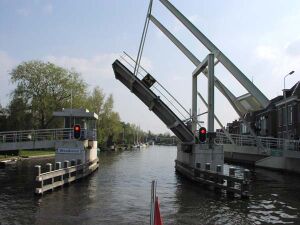 Woudsend sluis v02.jpg